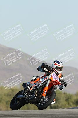 media/Dec-01-2025-Moto Forza (Mon) [[2daa91e15f]]/2-Intermediate Group/Session 2 Turn 9 Entry/